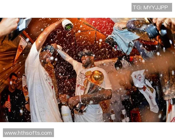 美媒对比热火詹与41岁詹数据相近表现令人惊叹 美媒对比热火詹与41岁詹数据相近表现令人惊叹