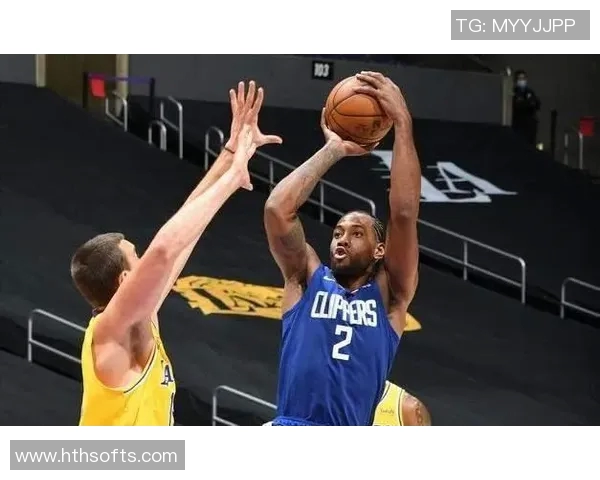 乔治第三节火力全开8中6三分4中6轰16分助力球队稳住局势 乔治第三节火力全开8中6三分4中6轰16分助力球队稳住局势